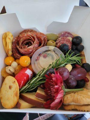 Mini charcuterie boxes