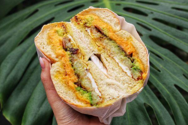 CHEDDY WAP + hash brown + avocado   IG: @pleasenocilantro