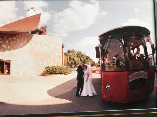 We used Ollie The Trolley in 1998 for our wedding!