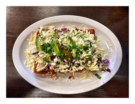 5 Chicken Enchiladas Guerrero! Perfection!  Sabor De Mi Tierra.Stone Park IL.Nice& Clean Place! Great Service! Great MexFood. Cool!