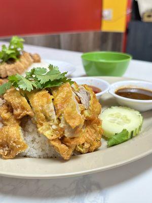 Khoa Man Gai Tod (Fried Chicken Rice)