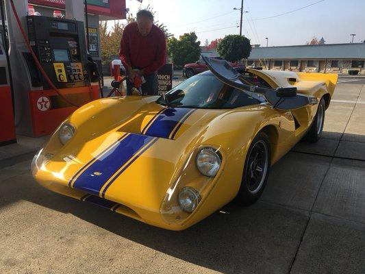 Can you say Lola? Dang, nice 1969 retro race car. Loves the ethyl(non-ethanol) =)