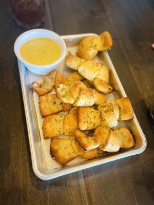 Garlic Knots -very delicious