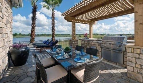 Pergola and outdoor kitchen installation