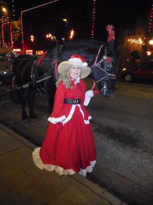 Roxie with the Panther City Carriage Company!