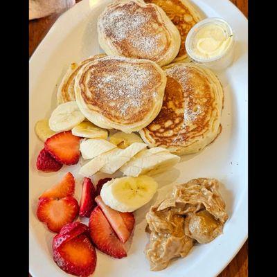 Small Pancakes with Strawberries & Bananas & Peanut Butter, Special for the Baby.