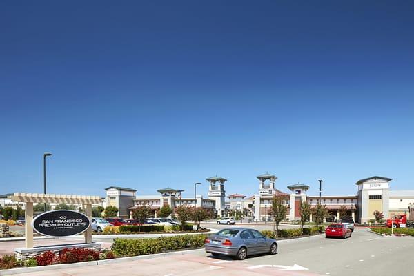 San Francisco Premium Outlets