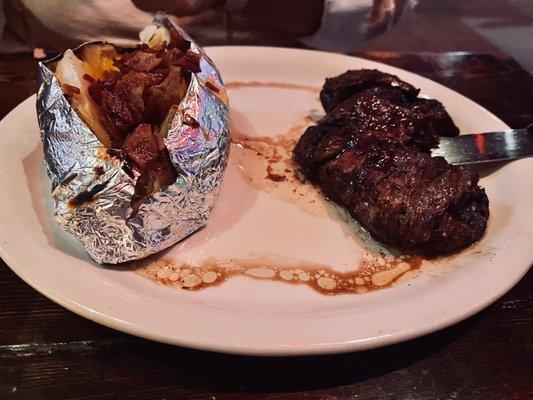 Hanger Steak with Loaded Potato Baked