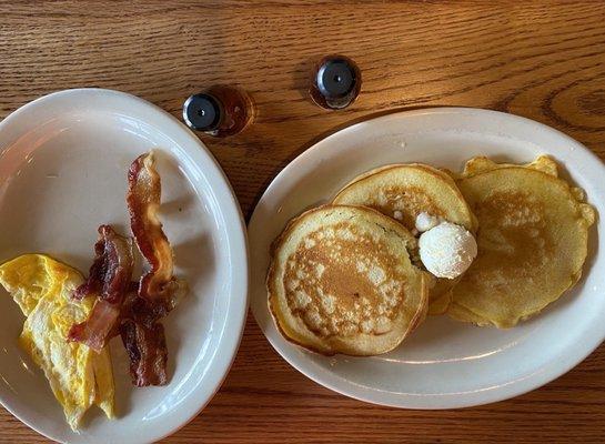 Pancakes, Bacon and Scrambled Egg