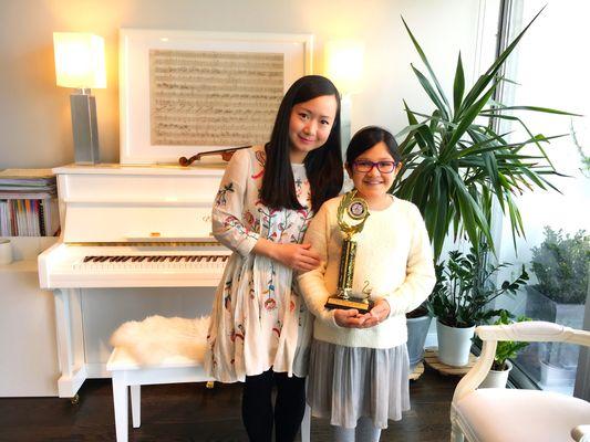 Ms. Chen's student won piano competition!