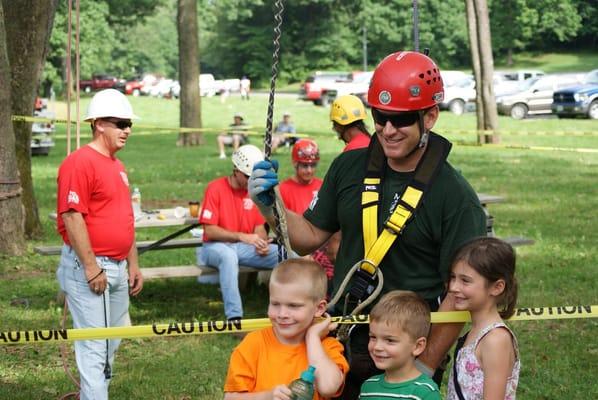 Brandon Hendrickson - Owner @ the 2010 Midwest Tree Climbing Championships