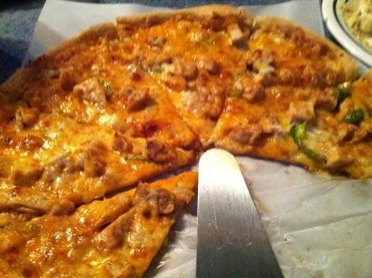 BBQ chicken pizza