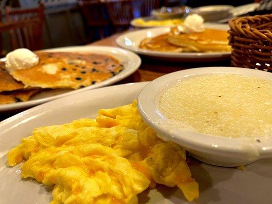 Scrambled egg with Colby cheese