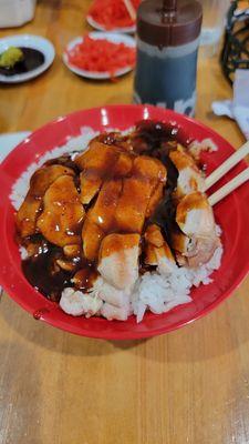 Chicken with spicy teriyaki sauce