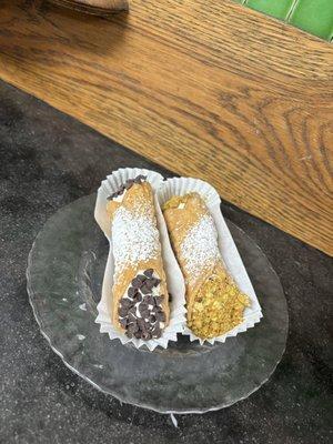 Fresh Made Cannolis