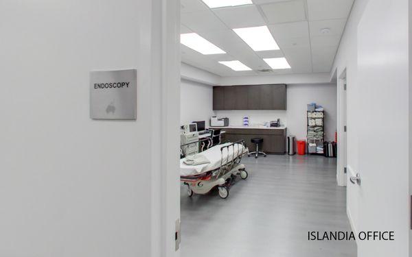 Endoscopy suite at New York Bariatric Group in Islandia NY.