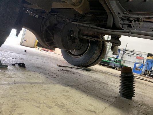 Drive shaft u joints on f650