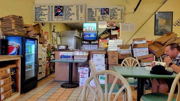 Interior (05/15/23). #KAndKBarbequeInnInc #Kailua #Oahu #Hawaii #LocalGrindz #FoodPorn