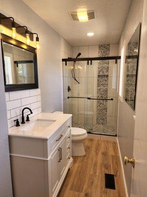 Bathroom Remodel,
New walk in shower, new vanity, new flooring.
Boise, ID