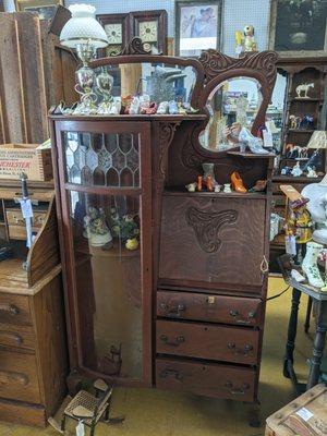 Secretary / display case with key to lock it and unlock beautiful curve out class and stain glass.