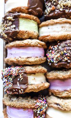 Sandwiches ice cream