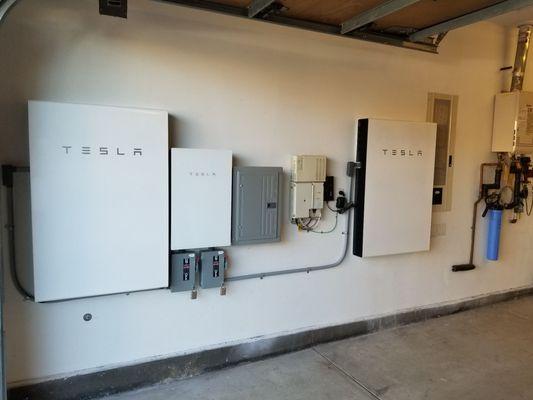 Tesla Powerwall ESS (Energy Storage System)