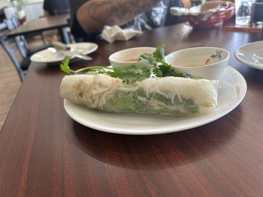 Shrimp spring roll