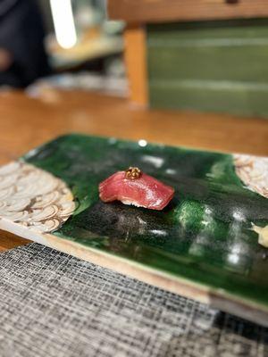 toro nigiri piece