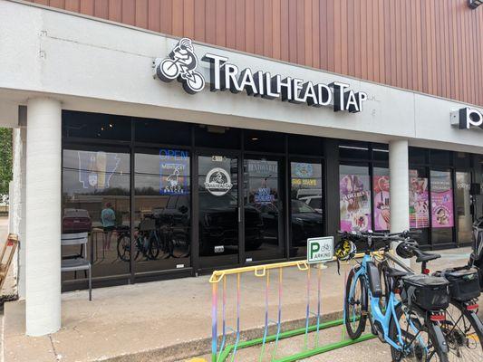 Trailhead Tap, Bentonville