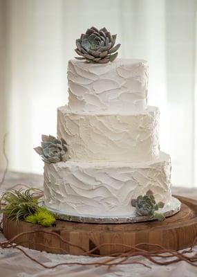 Rustic cake wedding cake