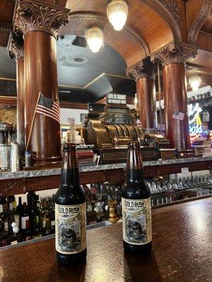 Legend's Books, Antiques & Old Fashioned Soda Fountain