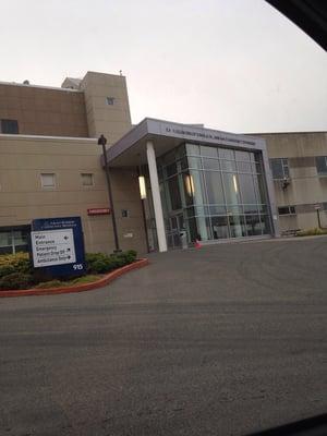 Grays Harbor Community Hospital ER entrance