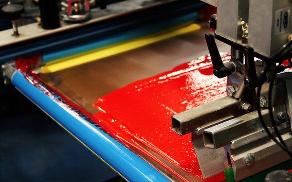 We screen print one or 1,000! With no minimums, we make your designs come to life.