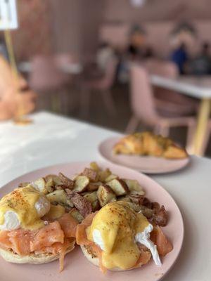 Salmon Eggs Benedict