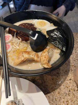 Ramen bowl