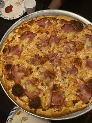 Hawaiian pizza