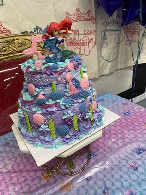 Marmaid cake by Baskin Robins!