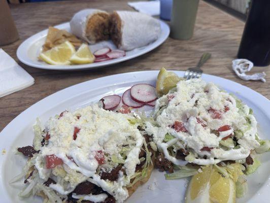 2 sopes  Al pastor and carne asada