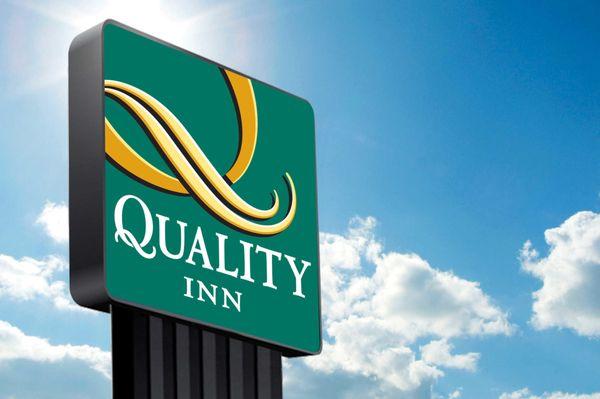 Quality Inn & Suites Bainbridge Island