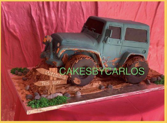 Jeep team Groom's cakes