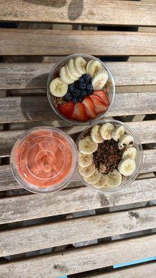 The mac, mamaka smoothie bowls