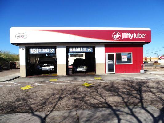 Jiffy Lube on West Grant Road.