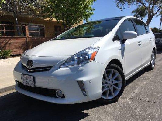 2012 Prius V five