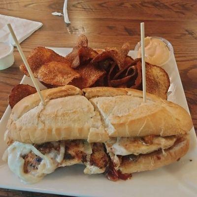 Dirty Bird Sandwich with Chips