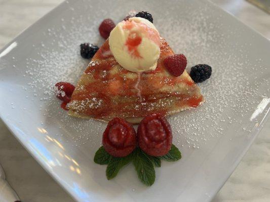 Berries & Cream Crêpe