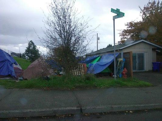 Great example of opposite of "​We provide a safe and reliable multimodal transportation system that connects people and helps Oregon"