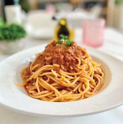 Vegan Linguine Bolognese