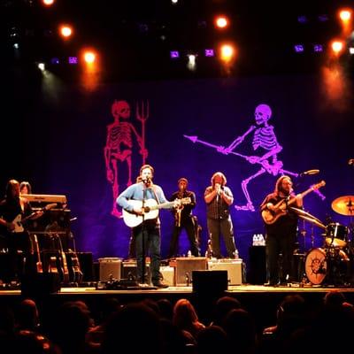 The intimate setting of the Opera house took an amazing Sturgill Simpson show to the next level