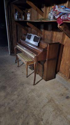 The previous homeowner unexpectedly left us an "extra" piano. Last-minute change? No problem! They got it into the garage for safekeeping