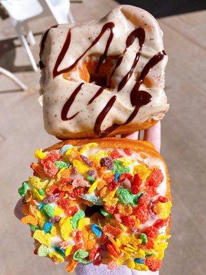 Mocha and fruity pebble donuts ig: @oknycityfood